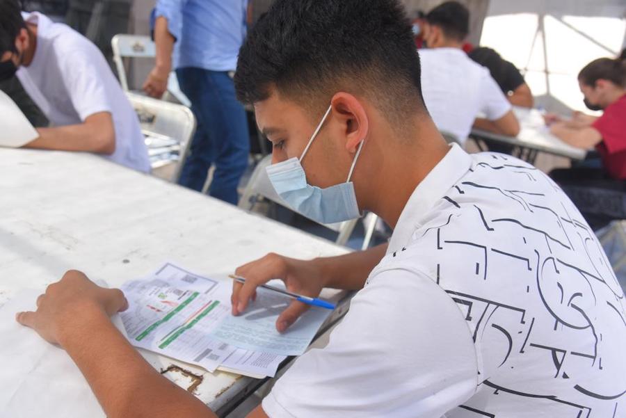Invita Gobierno Municipal a jóvenes clase 2004 y remisos a tramitar la precartilla militar