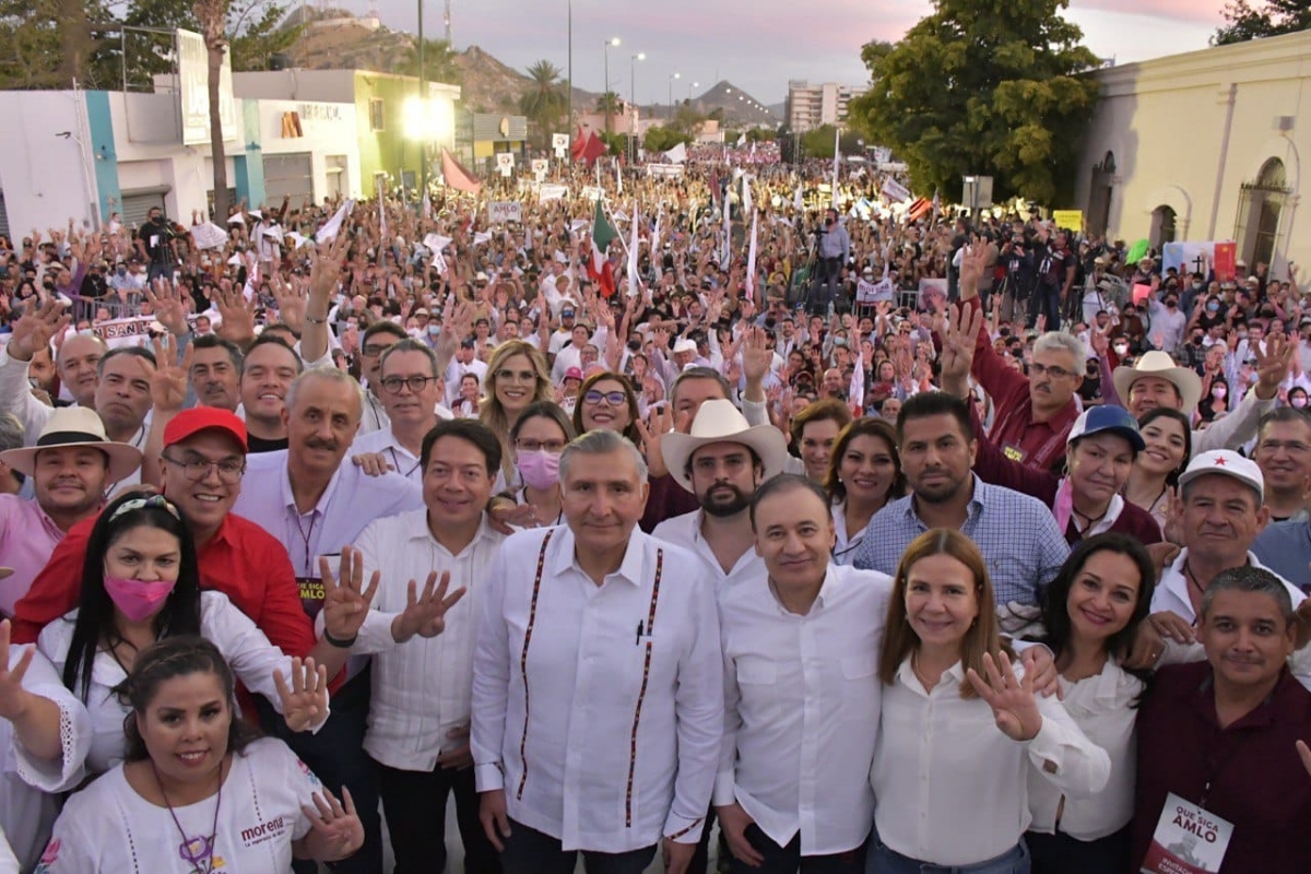 «¡Qué siga AMLO!»: gritan 25 mil sonorenses en marcha de apoyo al presidente «¡Qué siga AMLO!»: gritan 25 mil sonorenses en marcha de apoyo al presidente