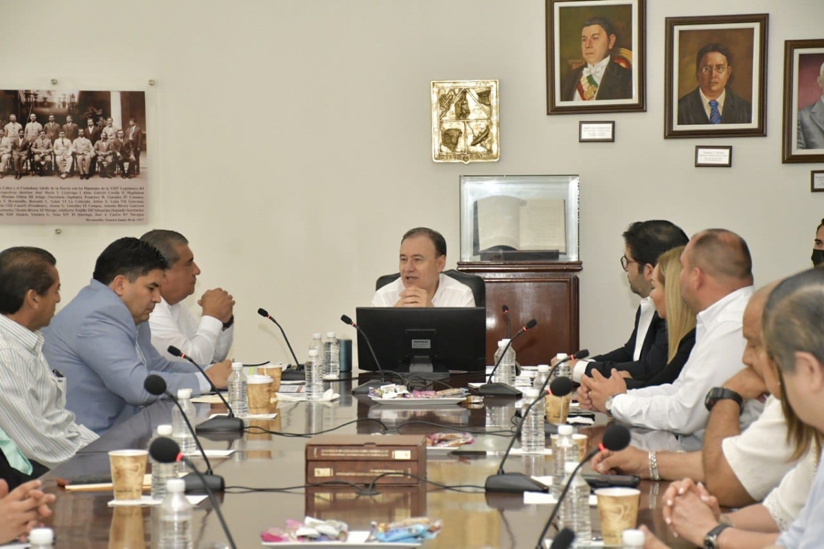Histórica primera reunión entre gobernador Alfonso Durazo e integrantes de Canacope