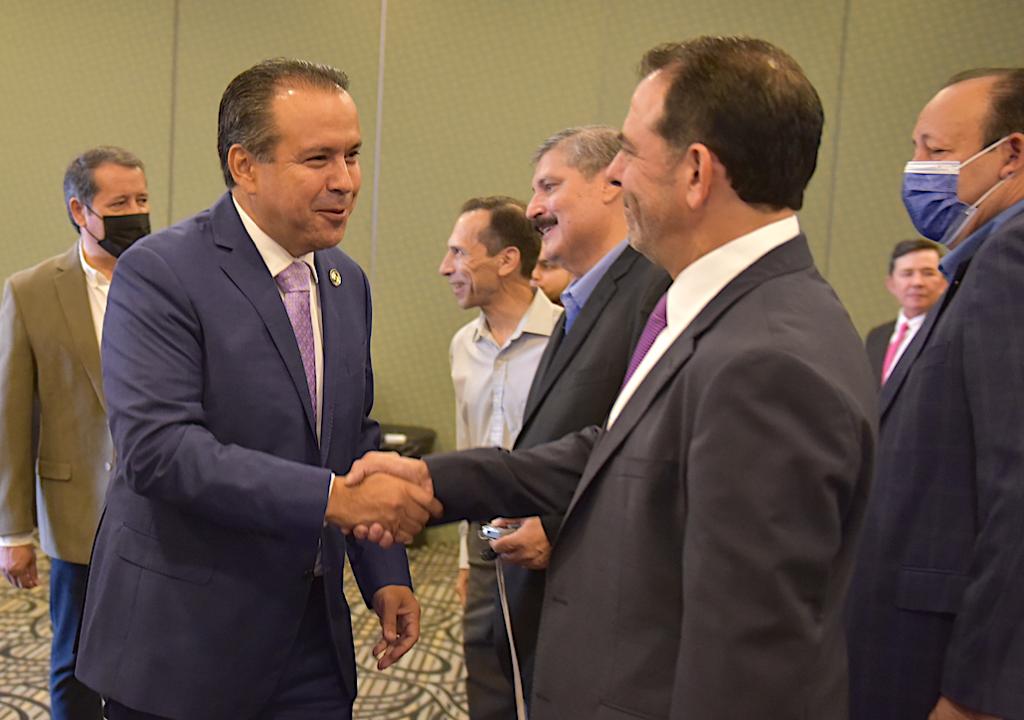 Hermosillo será ejemplo de que es posible invertir sin corrupción, con transparencia, facilidades y rapidez: Toño Astiazarán