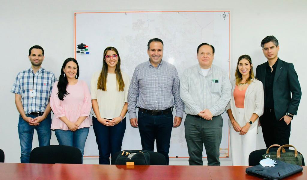Revisa Toño Astiazarán avances de «Biciclando» en reunión con Bloomberg
