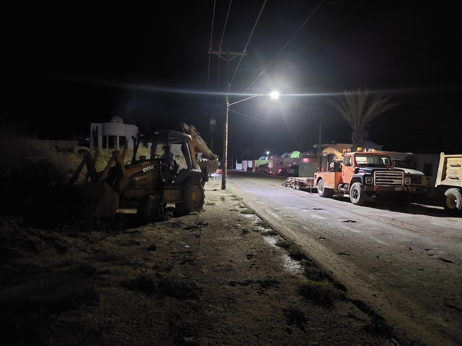 Se realizan trabajos de reparación en el socavón de Bahía de Kino: Sidur