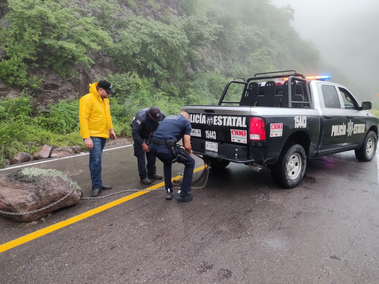 Mantiene Seguridad Pública presencia permanente en Guaymas y Empalme para apoyar a familias damnificadas por la lluvia