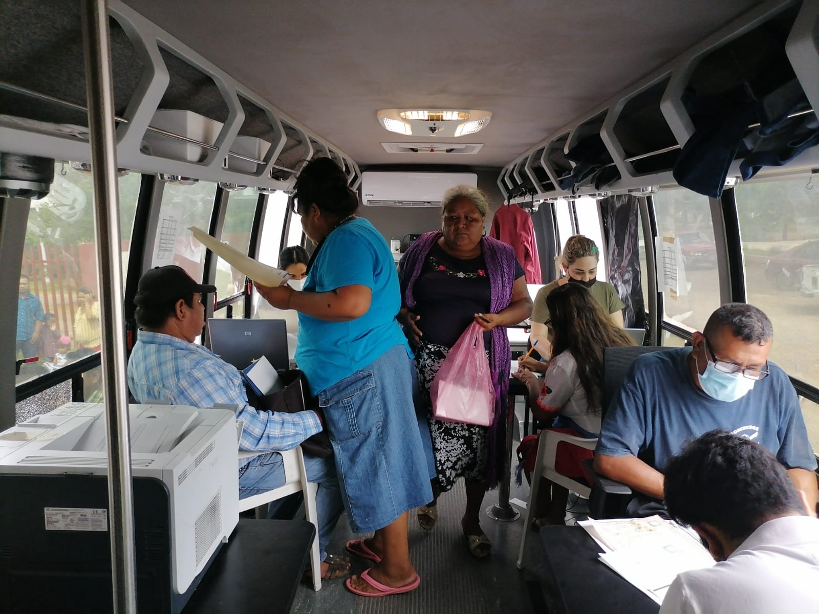 Gran participación de la etnia yaqui en puestos del Registro Civil durante jornada de servicios