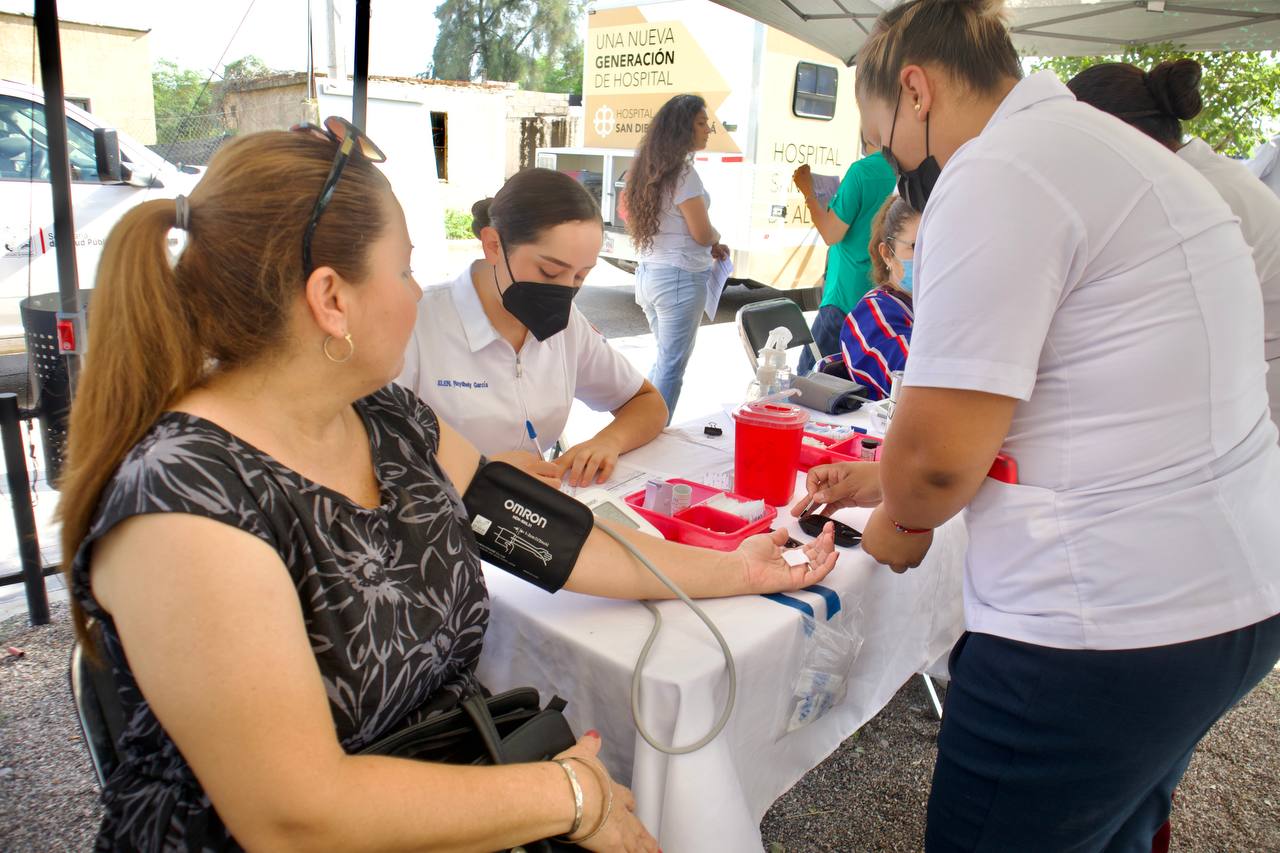Lleva Secretaría de Salud Jornadas de Detección de Cáncer de Cuello Uterino a Las Minitas