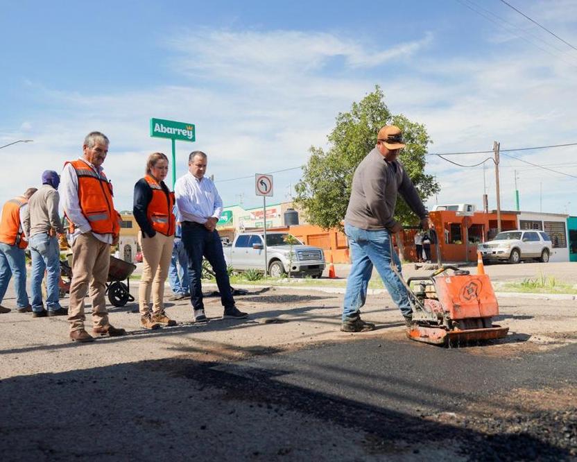 Supervisa Toño Astiazarán programa urgente de bacheo