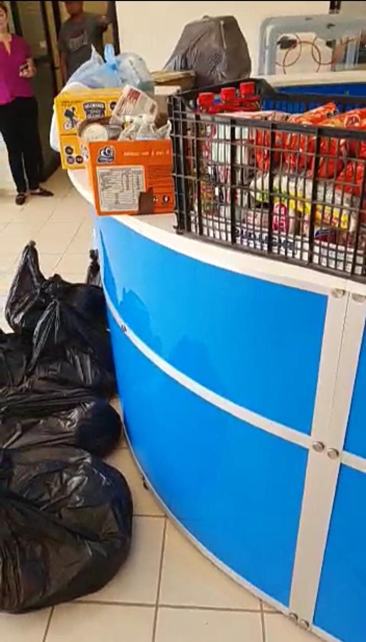 Entrega UTS donativos a familias afectadas por las lluvias en Guaymas y Empalme