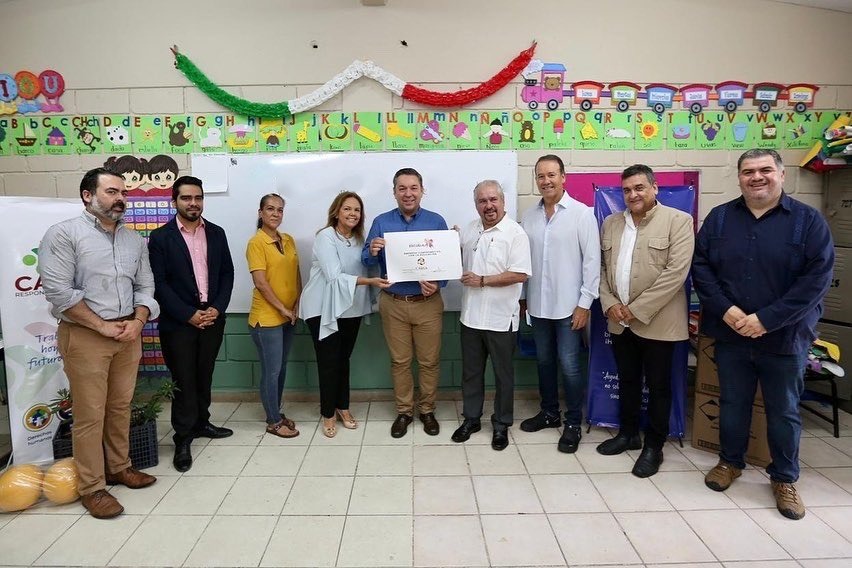 Reconoce SEC participación de empresas comprometidas con la educación