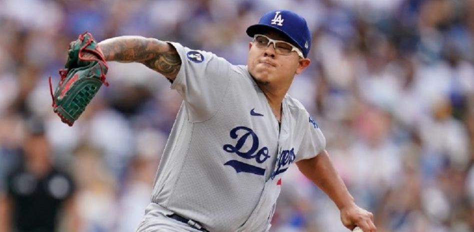 Julio Urías llega a su victoria 17 de la temporada en Grandes Ligas