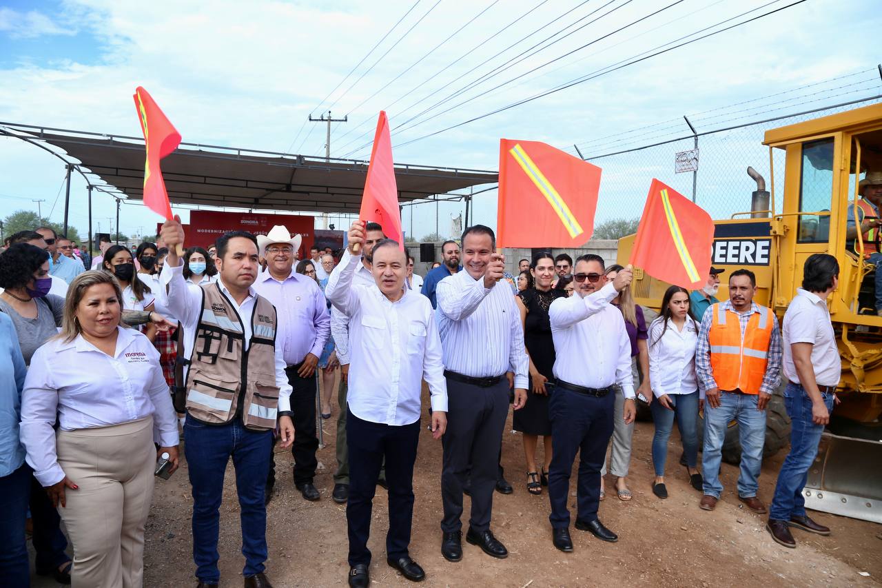 Inicia gobernador Alfonso Durazo arranque de obra de modernización del bulevar Jesús García Morales Inicia gobernador Alfonso Durazo arranque de obra de modernización del bulevar Jesús García Morales