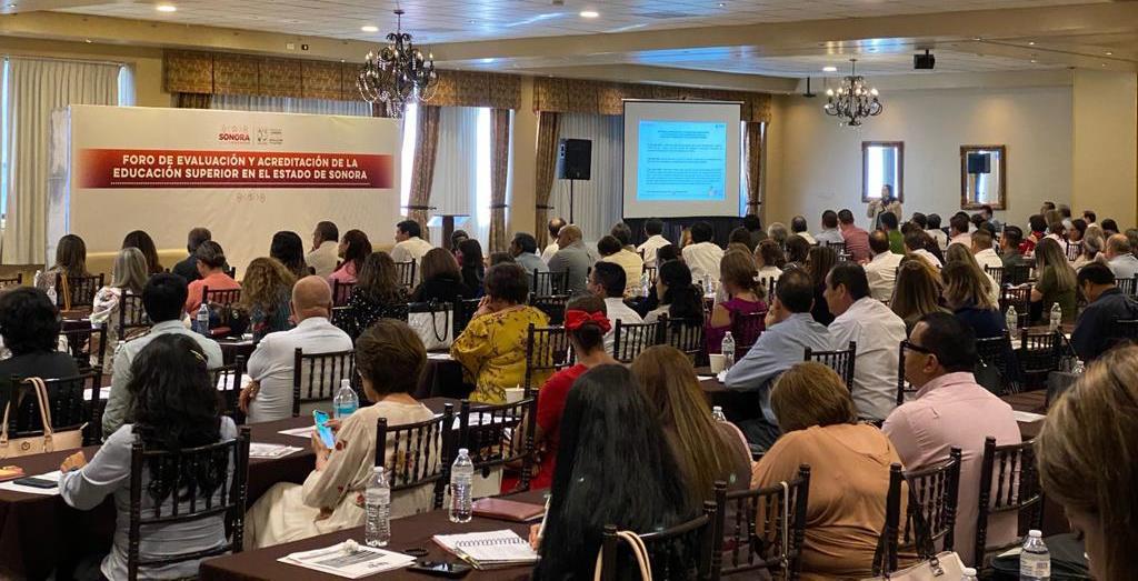 Analizan en Sonora esquemas de evaluación y acreditación de la educación superior: SEC