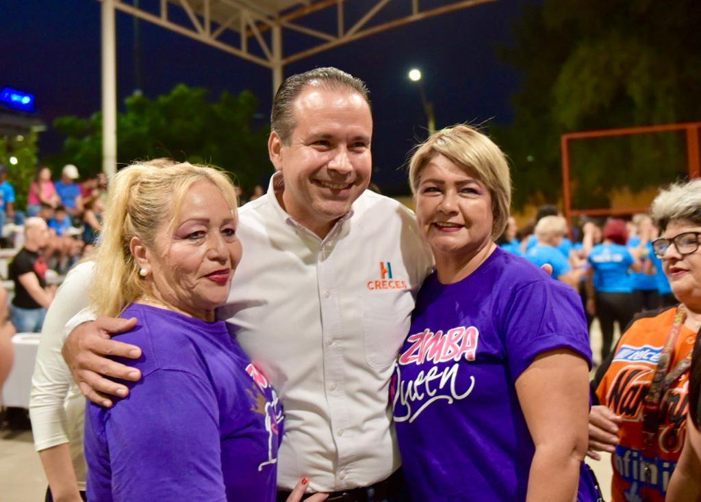<strong>Cumple Toño Astiazarán compromiso con Zumba en Comunidad</strong>