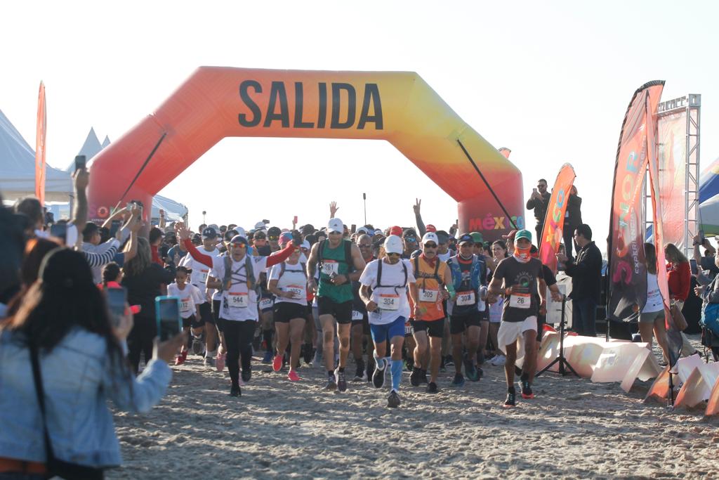 Gran arranque del último día de la Gran Carrera del Desierto