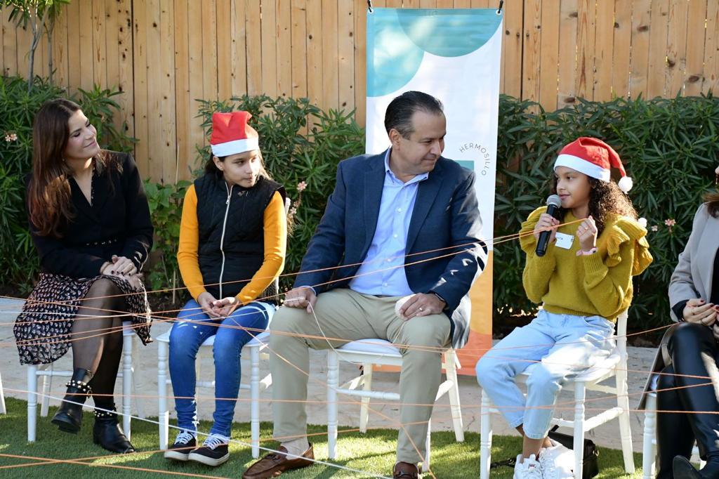 Participan Toño Astiazarán y Patricia Ruibal en sesión de Cabildo Infantil