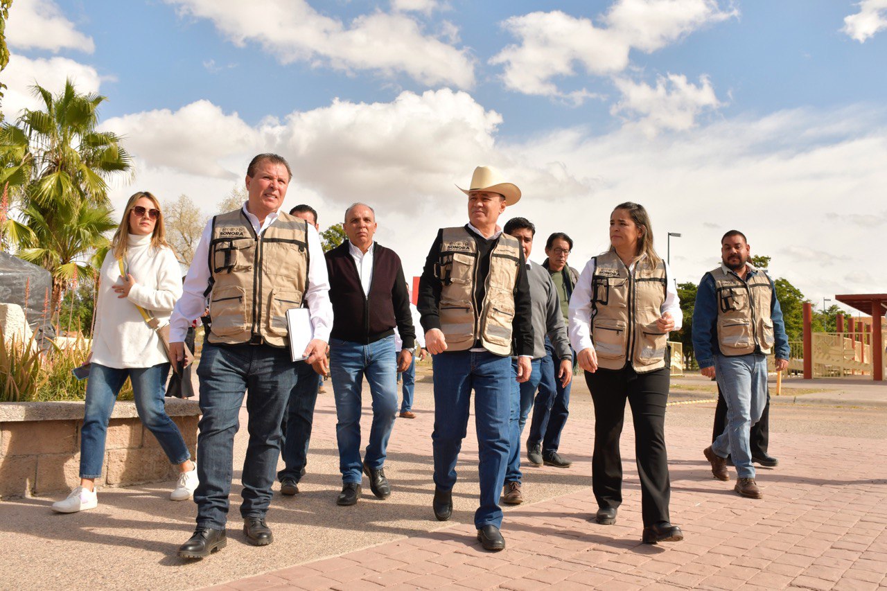 Supervisa gobernador obras en Hermosillo y entrega 150 camas de hospital para 18 municipios