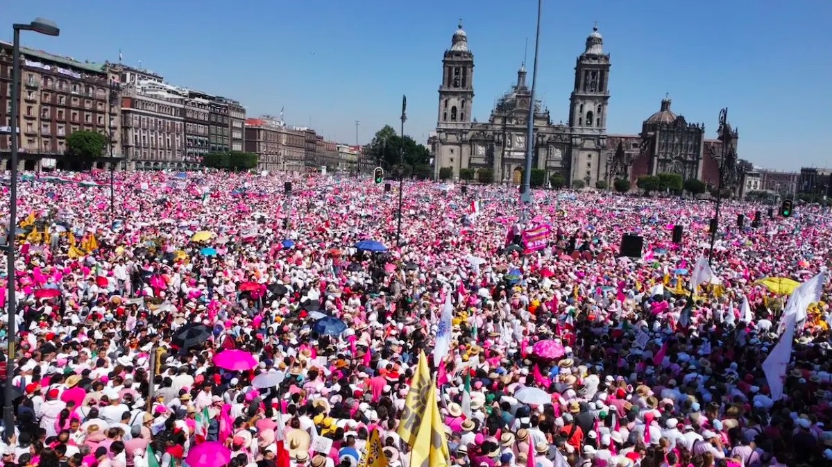 500 mil personas abarrotaron el Zócalo: organizadores