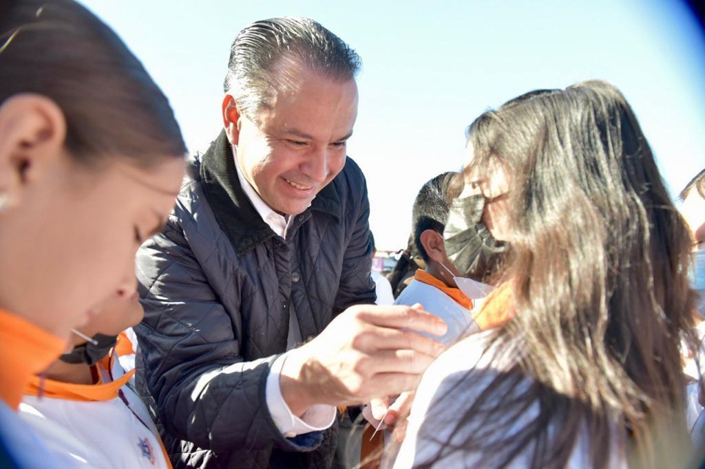 Promueve Toño Astiazarán Feria de la Seguridad en escuela primaria