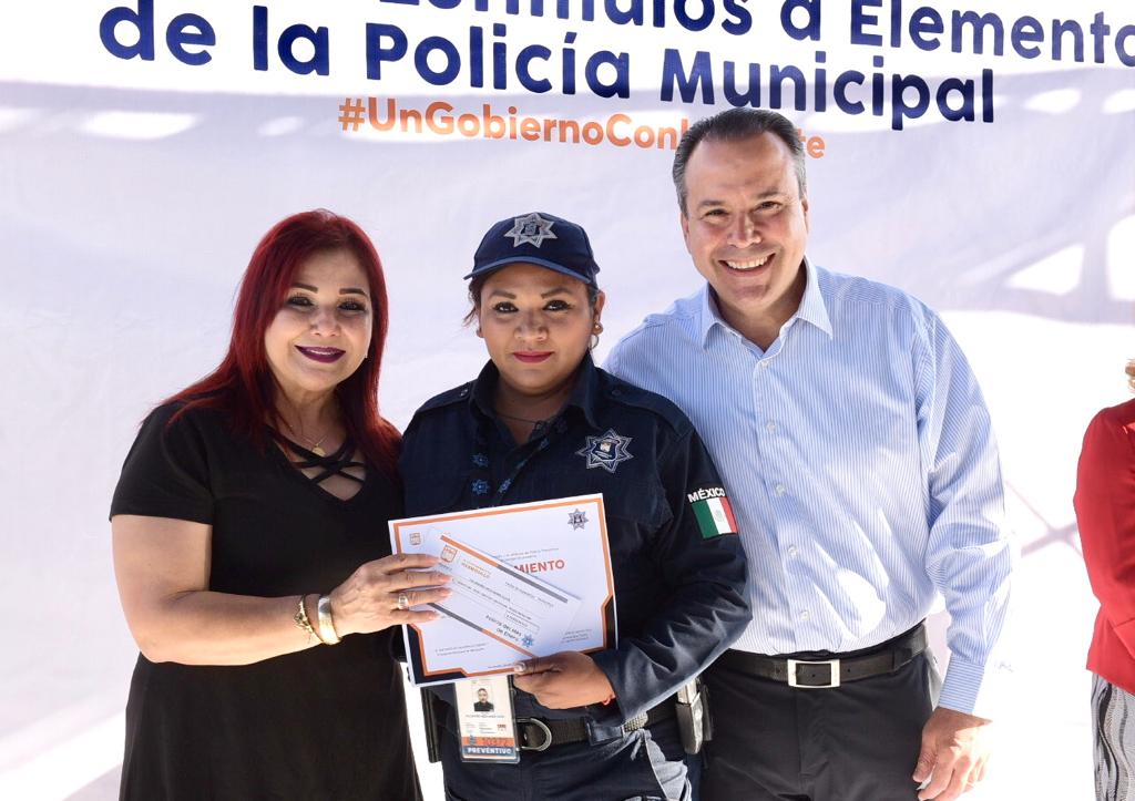 Premia Antonio Astiazarán desempeño de policías municipales