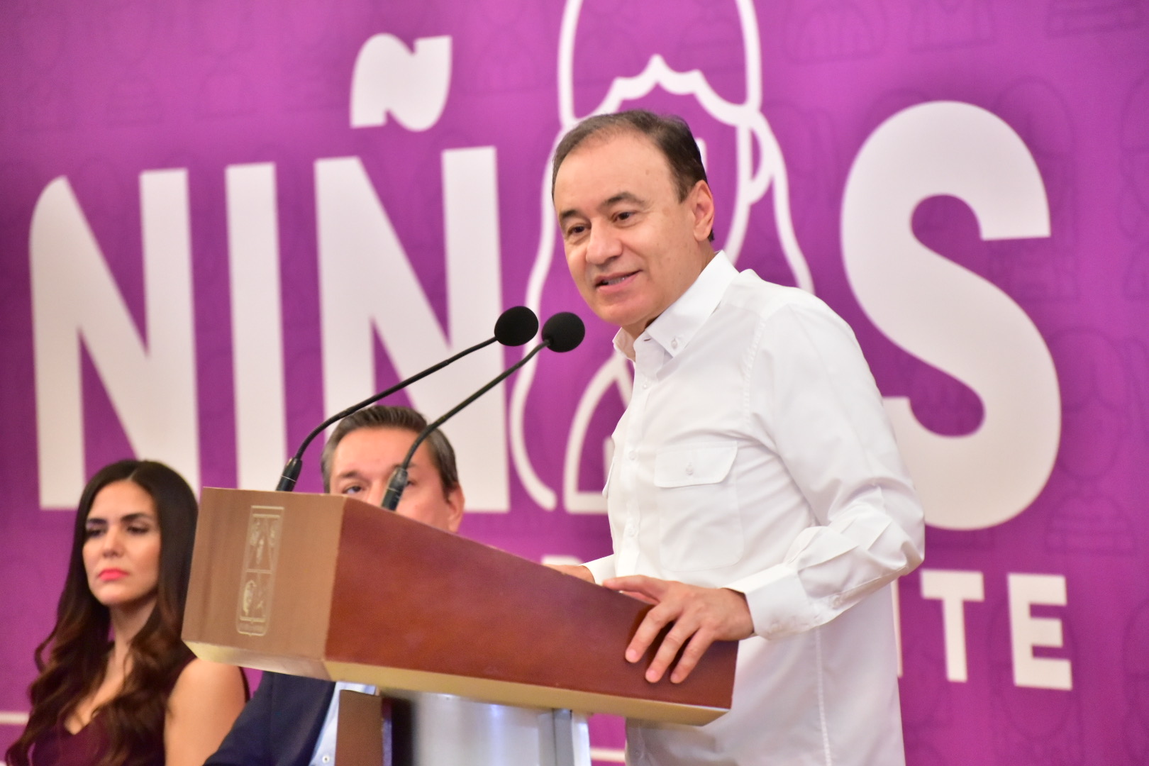 Con el programa Niñas Adelante, apoyamos a niñas y adolescentes para que continúen sus estudios: Alfonso Durazo