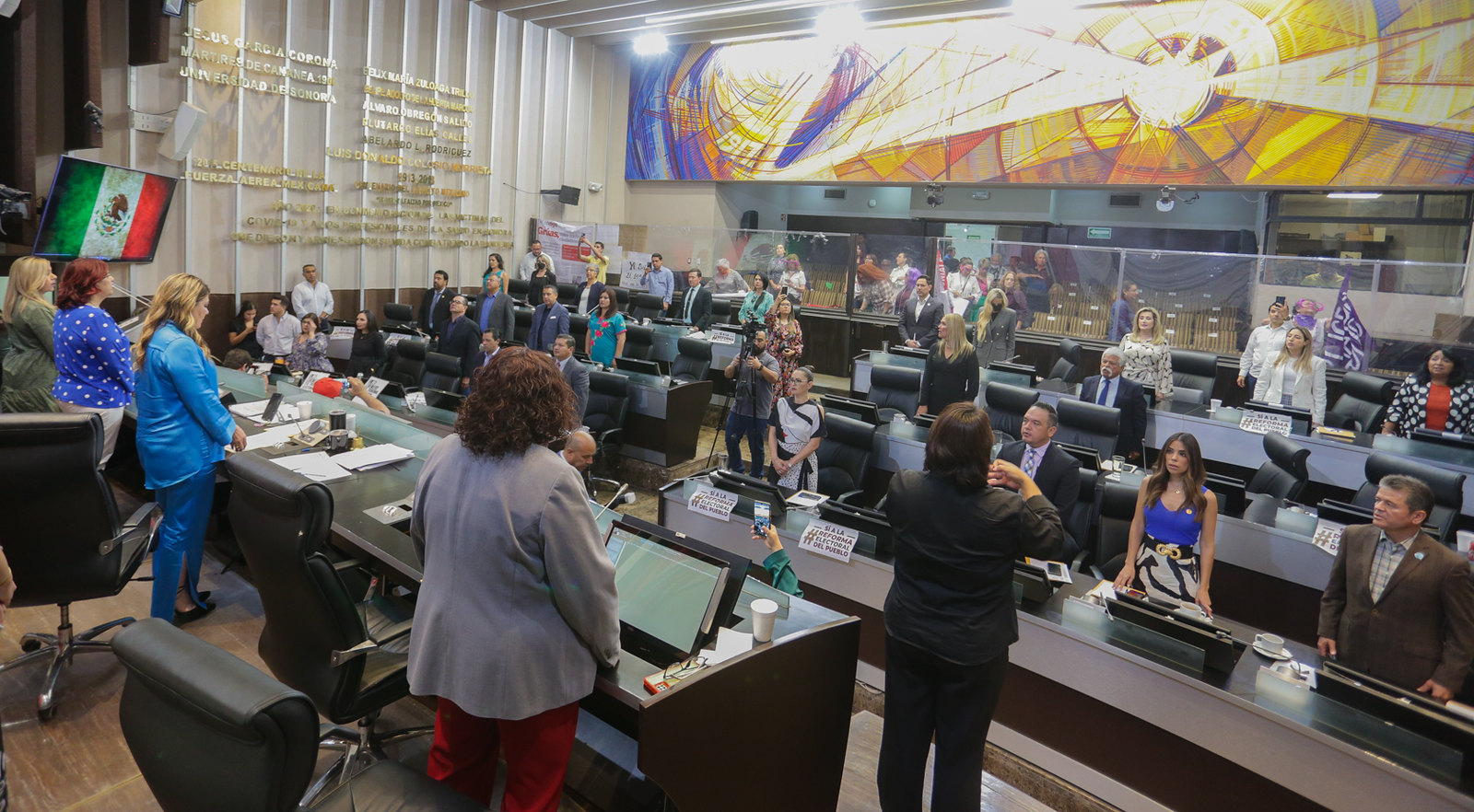 Aprueba Congreso del Estado Ley 3 de 3 contra violencia hacia las mujeres