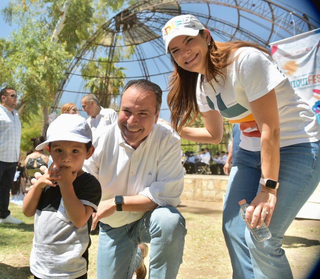 Celebran a lo grande Toño Astiazarán y Patty Ruibal a la niñez en CHIQUIFEST