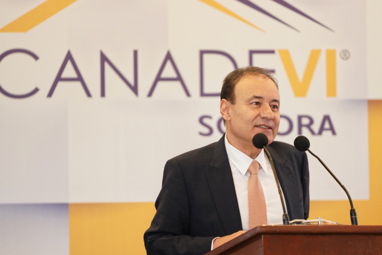 Apoyo a vivienda de interés social impulsará la economía sonorense: gobernador Alfonso Durazo Apoyo a vivienda de interés social impulsará la economía sonorense: gobernador Alfonso Durazo