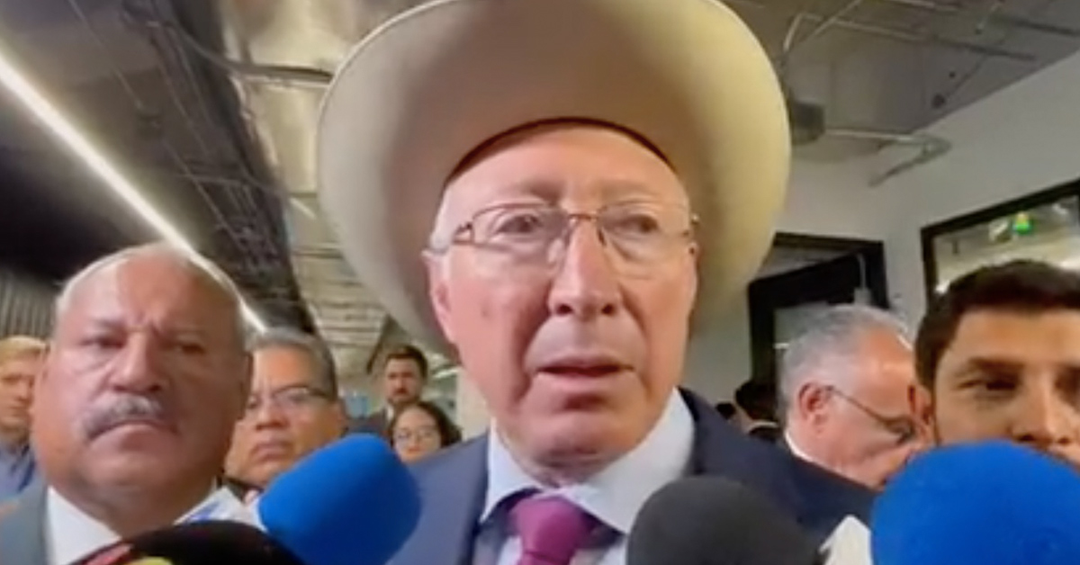 Embajador Ken Salazar destaca la importancia de brindar certeza a los inversionistas en medio de las expropiaciones en México