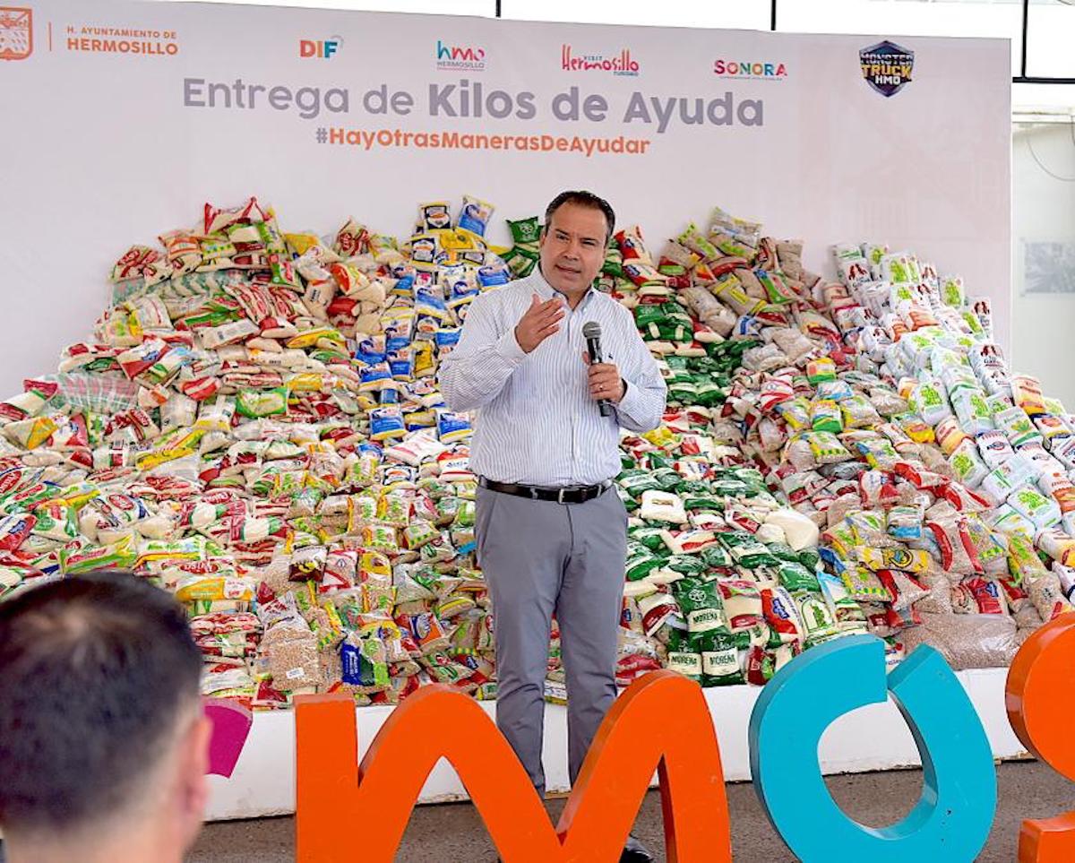 Brinda Toño Astiazarán 10,000 gracias a ciudadanía por generosidad para quienes ayudan a personas sin hogar