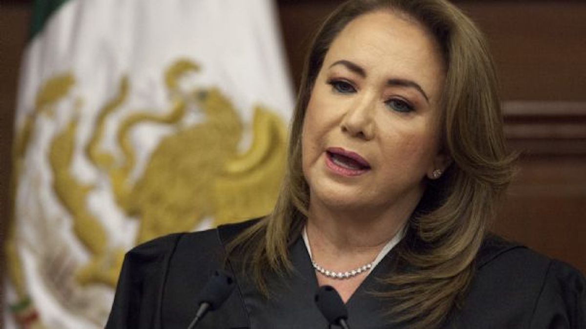 Jueza determina que ministra Yasmín Esquivel no plagió sus tesis de licenciatura