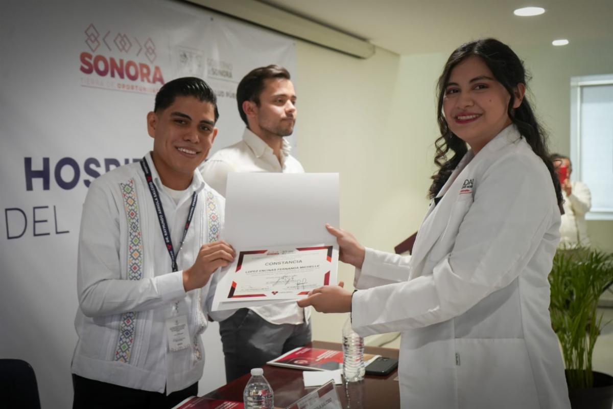 Atiende Gobierno de Sonora comunidades rurales con 259 médicos pasantes