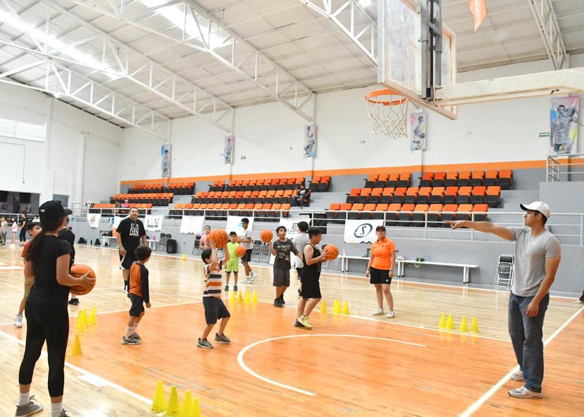 Participan niñas, niños y personas adolescentes en el campamento de verano del IDH