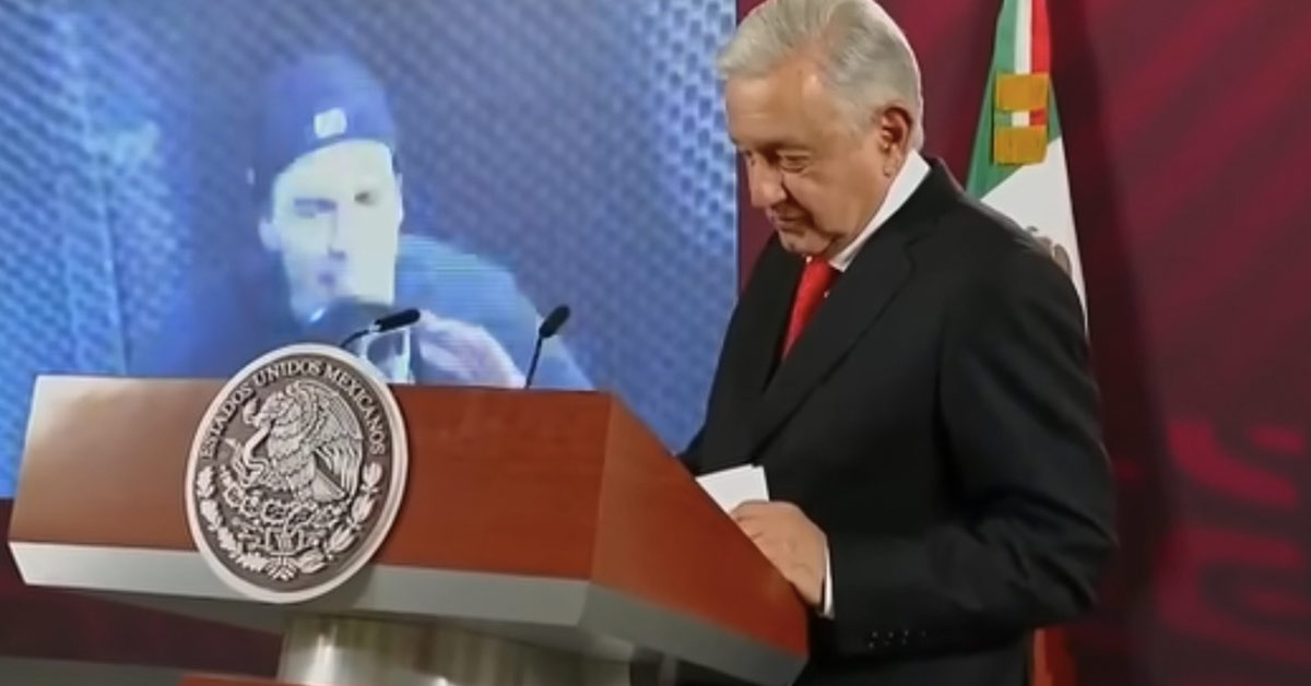 Siga con su fiesta, el pais puede esperar: Reprocha Adrián LeBarón a AMLO por cumbia en la mañanera