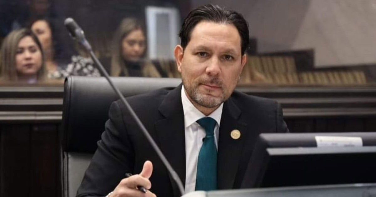 Con el aval de los diputados del Congreso Local, el Gobernador del Estado ha logrado una bolsa de 612 mdp para el programa de becas “Sonora de Oportunidades”.