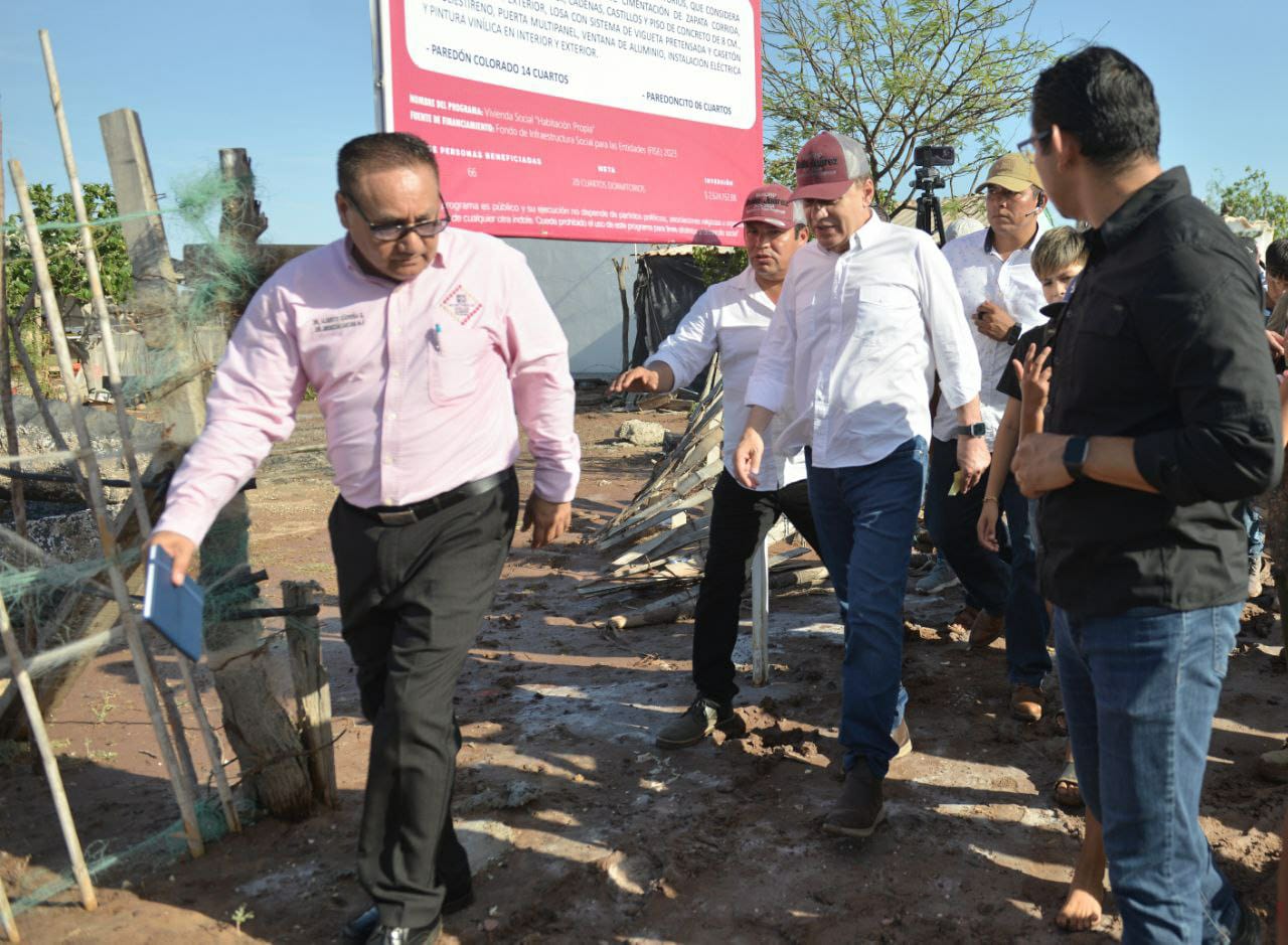 Atiende gobernador Alfonso Durazo zonas afectadas por el paso del huracán Hilary en el sur de Sonora