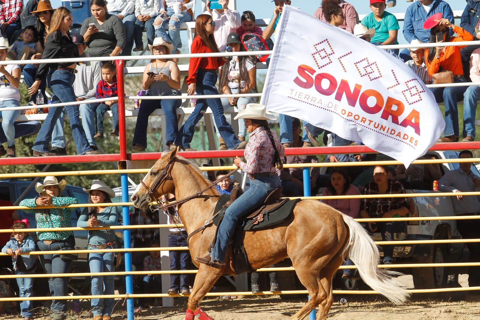 Celebran con gran éxito tercera fecha del Circuito de Rodeo Tour Sonora 2023 en Moctezuma