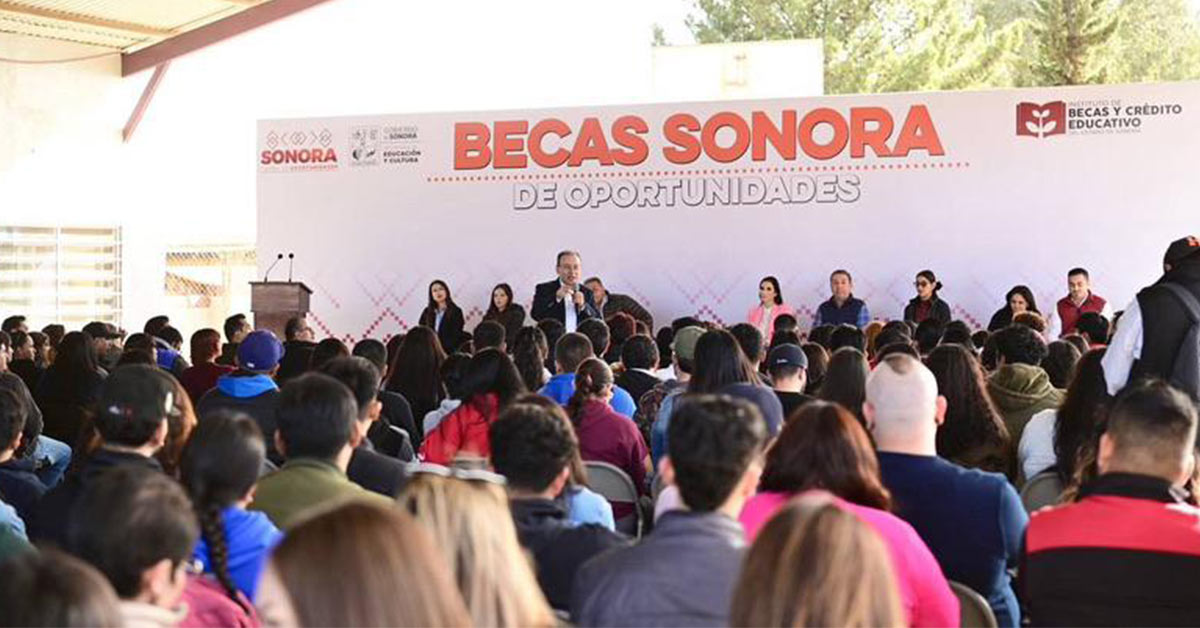 Beneficiamos a población de Cananea con acciones de educación y del Plan de Justicia: Alfonso Durazo
