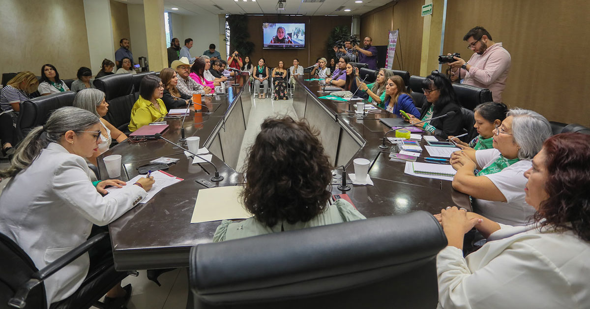 Recibe Congreso de Sonora propuestas sobre derechos sexuales y reproductivos Recibe Congreso de Sonora propuestas sobre derechos sexuales y reproductivos