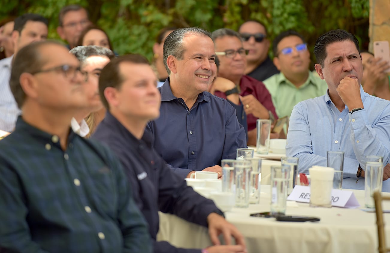 La inversión más valiosa es la que se realiza en las familias hermosillenses: Toño Astiazarán