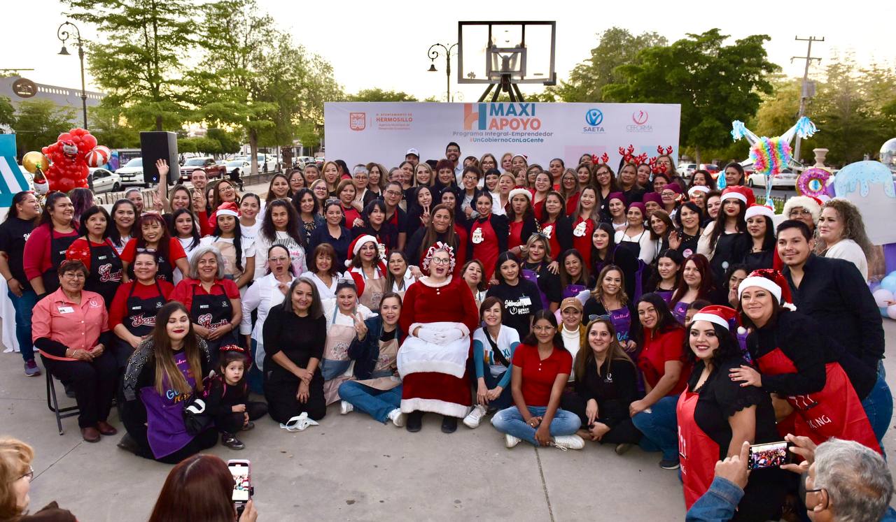 Se gradúa cuarta generación del programa emprendimiento Maxi Apoyo