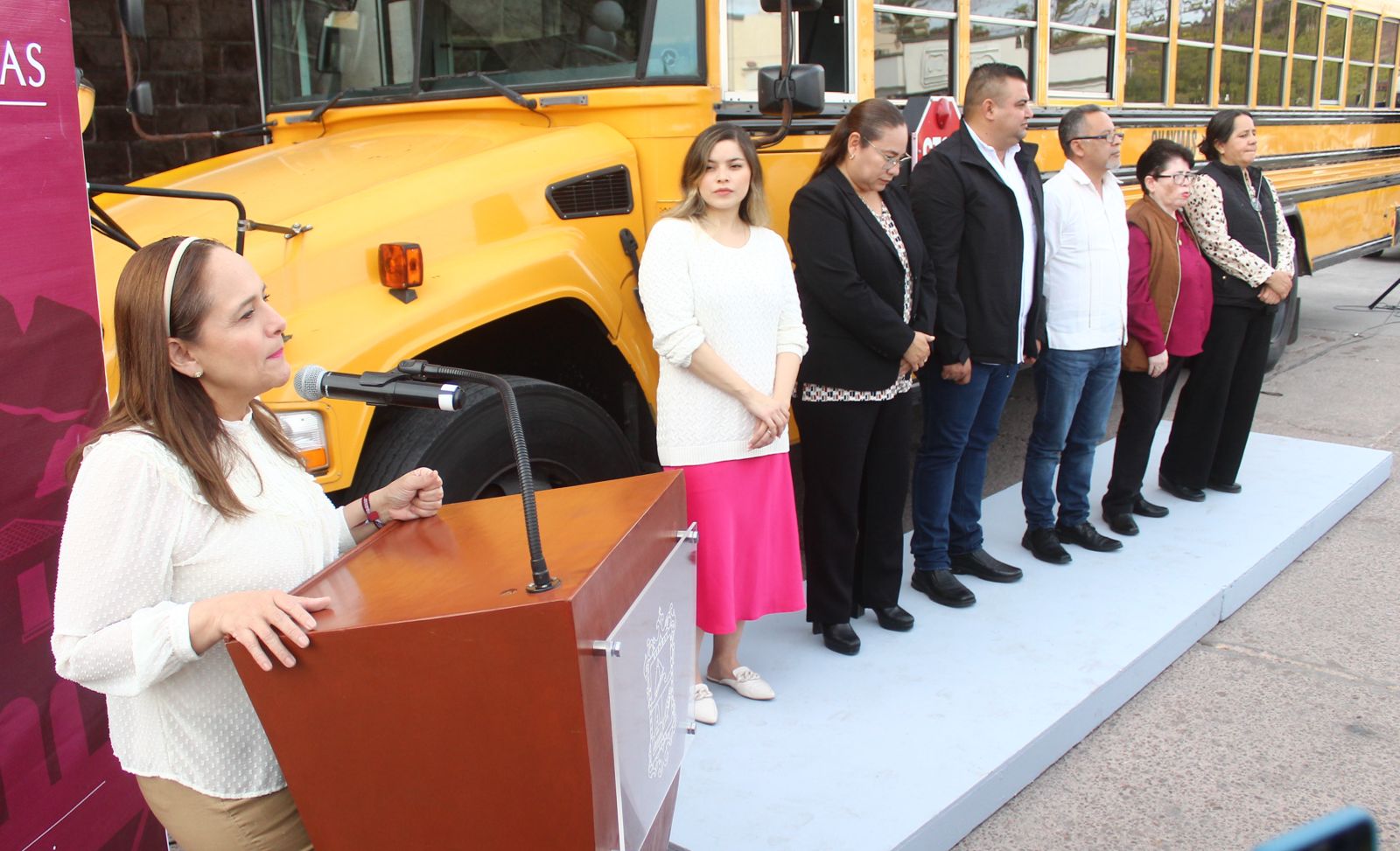 Recibe DIF Guaymas camión para traslado al Parque Infantil
