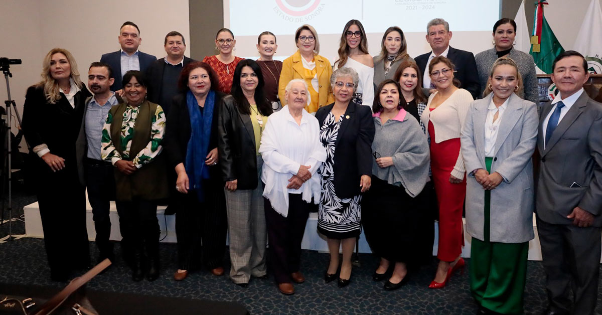 Aprueban exhorto para solicitar a los ayuntamientos reconocer la primera mujer electa como regidora