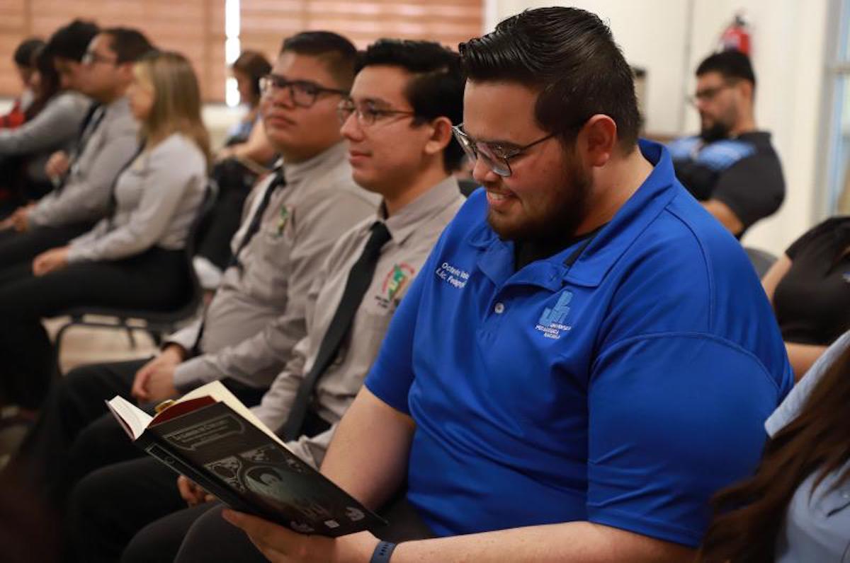 Estudiantes y docentes presentan proyectos en festival de la lectura del Creson