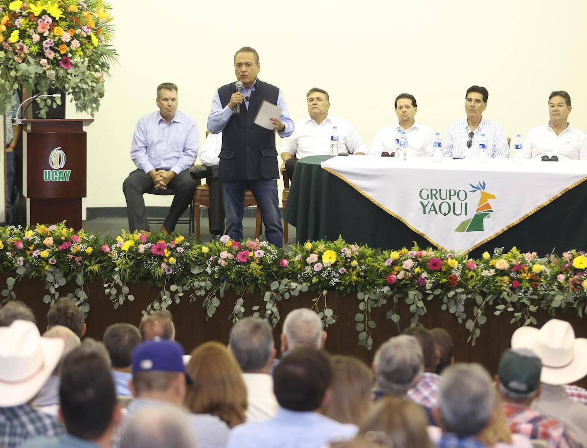 UCAY se pronuncia a favor de Beltrones para el Senado