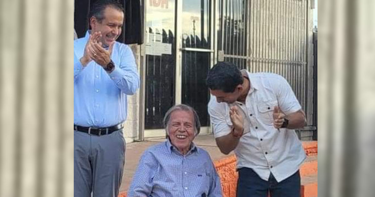 Reconocen la limpia trayectoria de Don Pancho Navarro líder moral de la Unión de Usuarios de Hermosillo