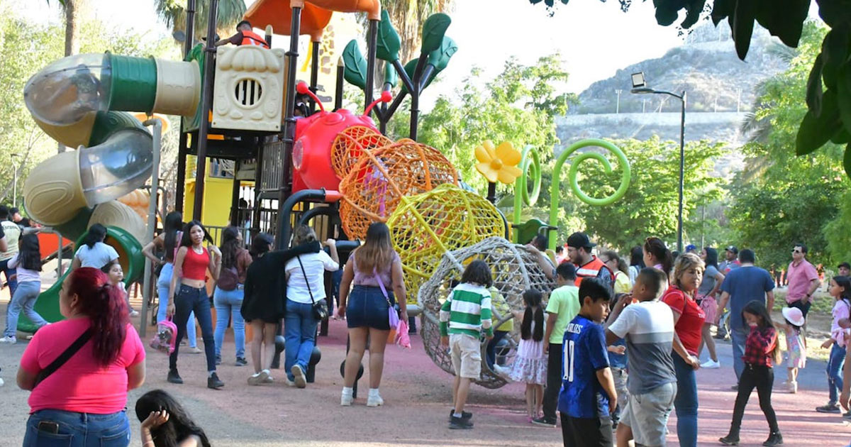 Festejan en la Víactiva a las niñas y niños de Hermosillo