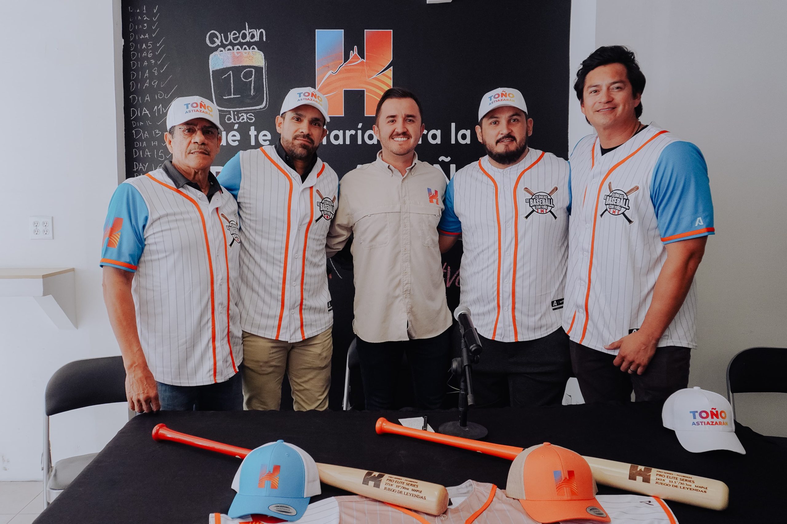 Invitan célebres beisbolistas al Juego de Leyendas con Toño Astiazarán Invitan célebres beisbolistas al Juego de Leyendas con Toño Astiazarán