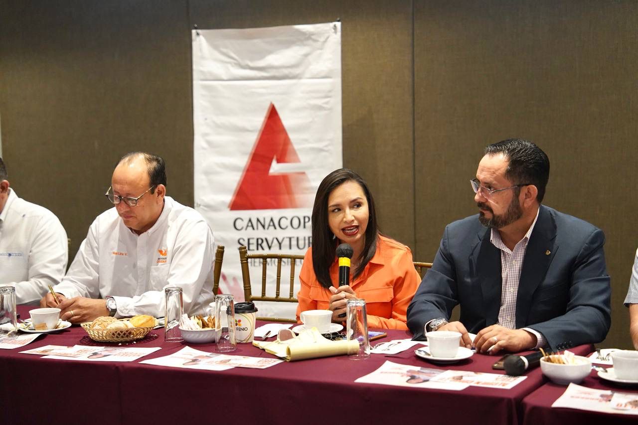 Coincide la CANACOPE con Natalia Rivera en regresar patrullas a las colonias