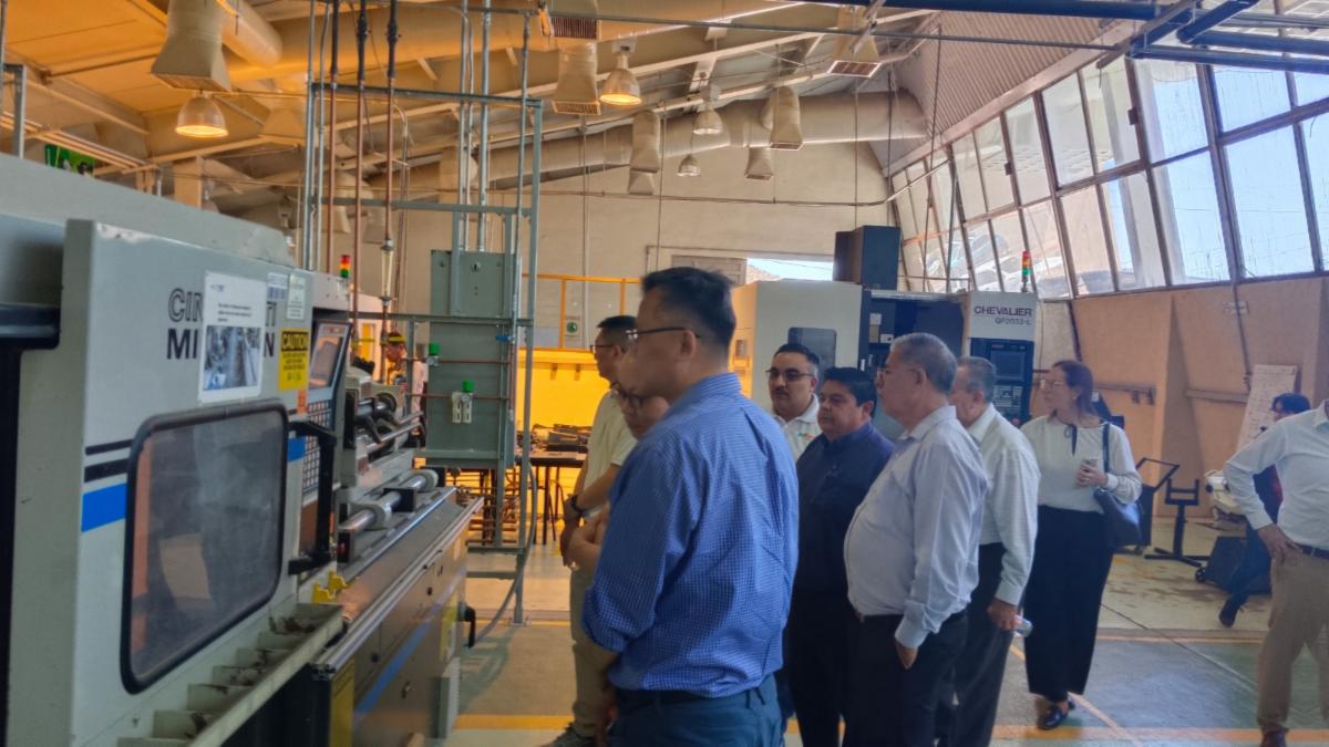 Afianza Universidad Tecnológica de Hermosillo vinculación con la industria china