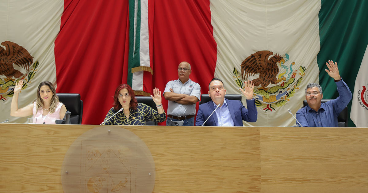 Aprueba Diputación Permanente renuncia de regidora y turna asuntos a comisiones