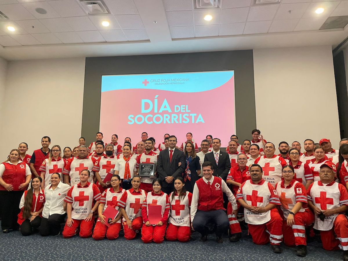 Entregan reconocimiento al socorrista del año en Cruz Roja de Hermosillo